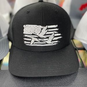 Richardson 112 trucker hat with American flag and geese